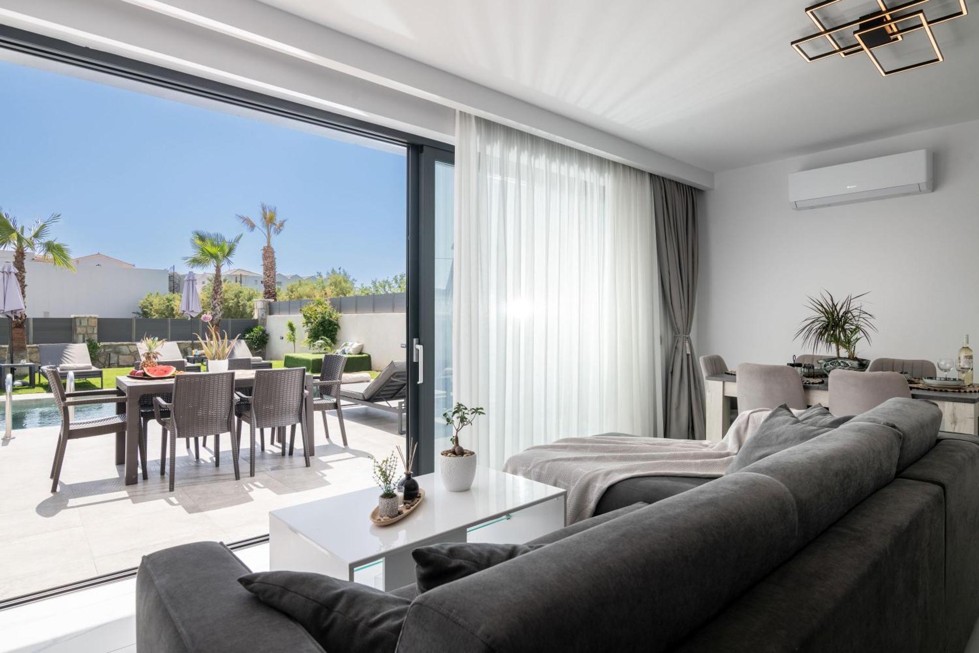 Sunwhite Villas - Private Pool & Cozy Atmosphere, By Zantewize Laganas Dış mekan fotoğraf