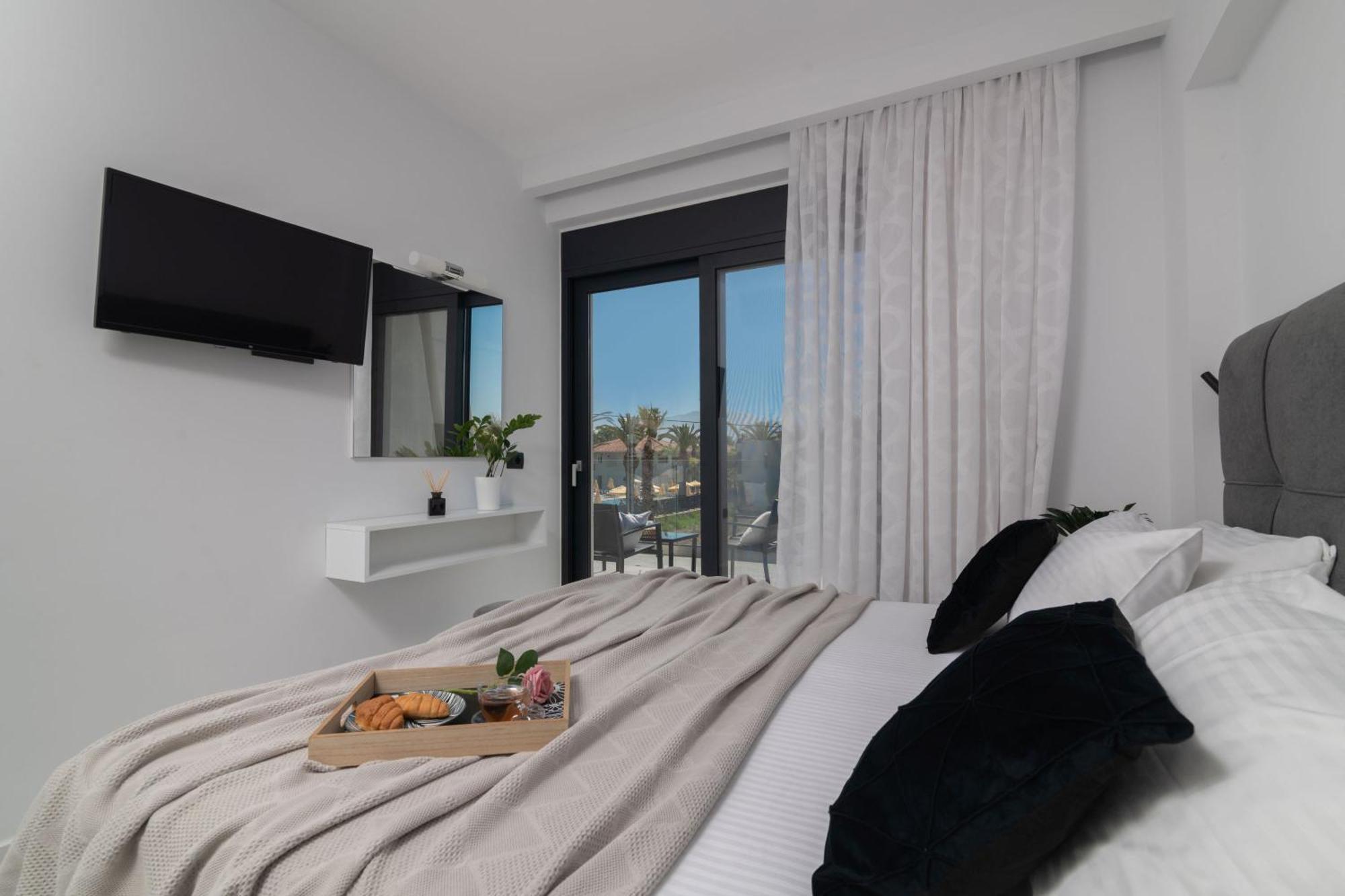 Sunwhite Villas - Private Pool & Cozy Atmosphere, By Zantewize Laganas Dış mekan fotoğraf
